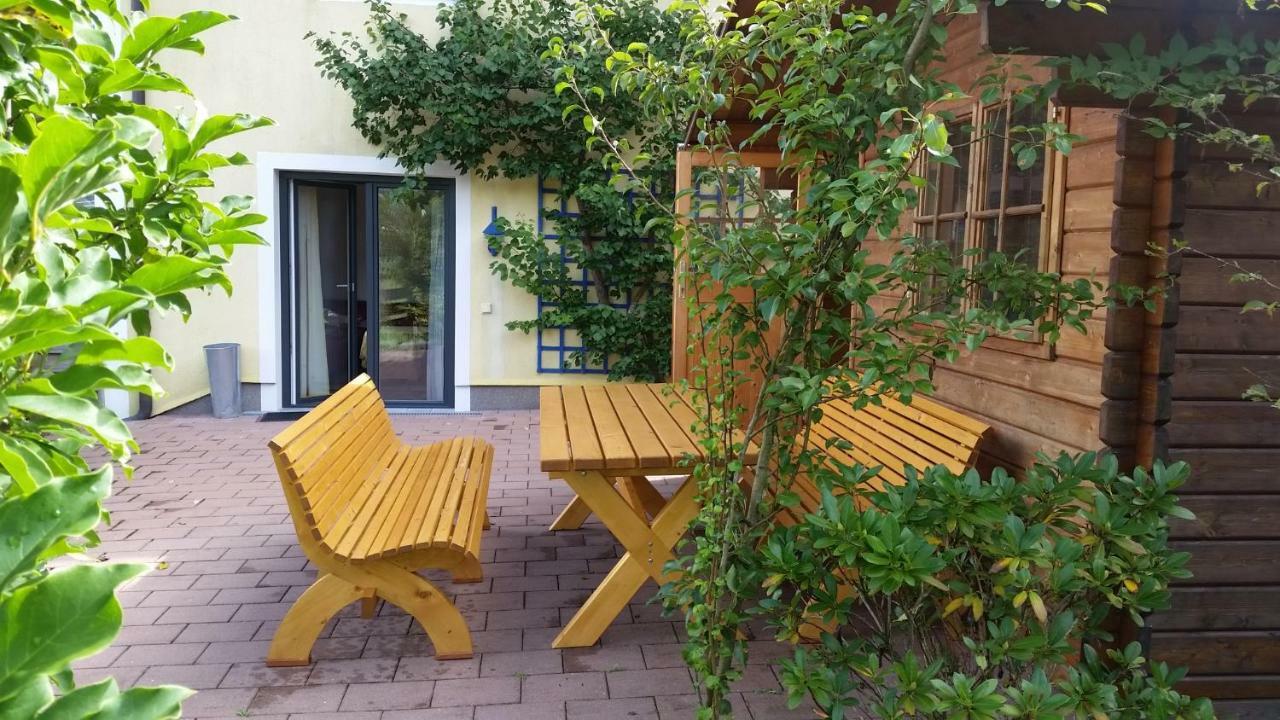 Ferienhaus Karin บรุค อันแดร์ โกรสส์กลอคเนอร์ชตราสเซอ ภายนอก รูปภาพ