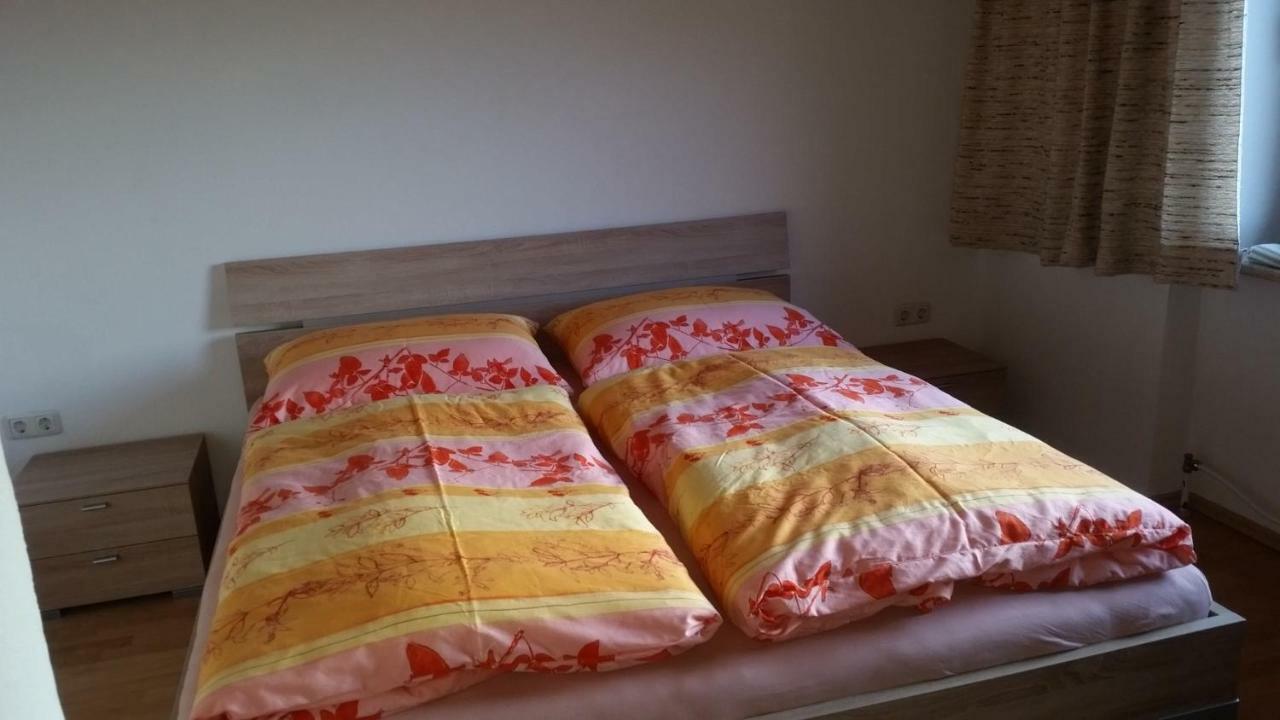 Ferienhaus Karin บรุค อันแดร์ โกรสส์กลอคเนอร์ชตราสเซอ ภายนอก รูปภาพ